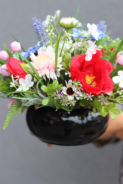 Mazowsze Piano, kompozycja kwiatowa w naczyniu, wym.24x28cm