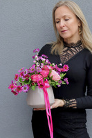 Magenti 2, kwiatowa kompozycja w naczyniu