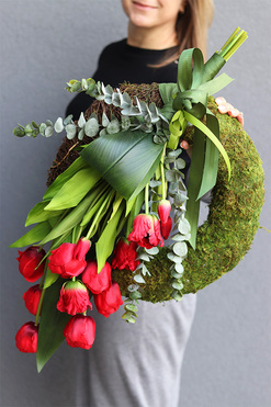 elegancki wianek z tulipanów, Czerwone Tulipany, śr.40cm