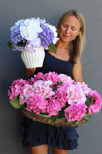 Pink Grettia, długi kosz różowych hortensji