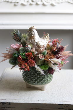 stroik wielkanocny ze złotą kurą, Kukuryku 2, wym.25x33cm