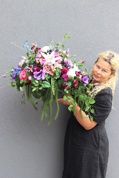 Gretti Volcan, kompozycja nagrobna w misie