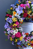 Kolorone, wiosenny wianek na drzwi