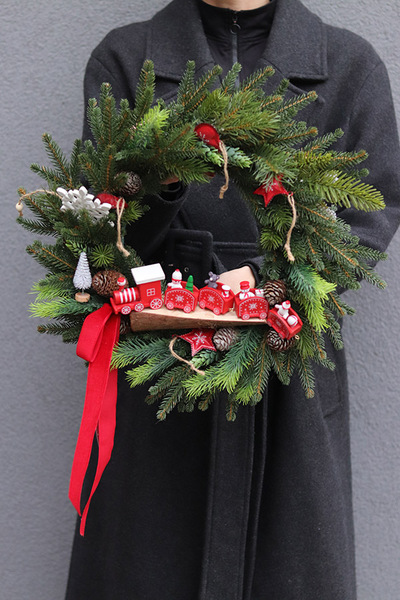 Świąteczny Ekspres, świąteczny wianek z ciuchcią