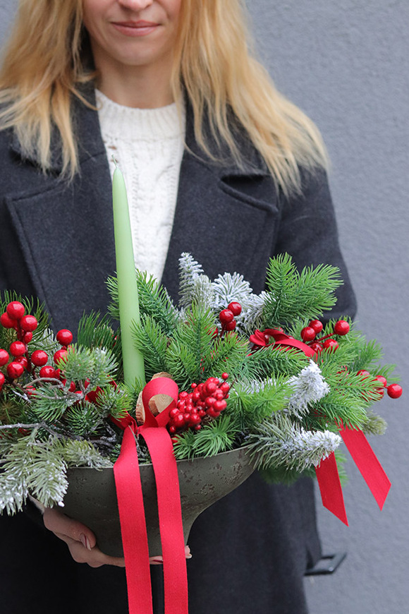 Świąteczna Magia, klasyczny stroik świąteczny, wym.35x60x33cm