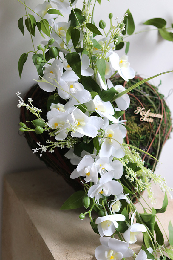 Green Heart, dekoracja nagrobna z dedykacją