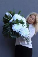 Chryzantema White Snow 2, bukiet białych kwiatów