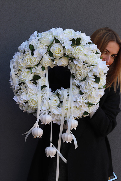 Caryca White Spring, podwieszany wianek sufitowy