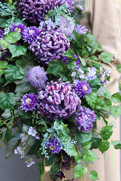 Purple Dreams, girlanda nagrobna na desce