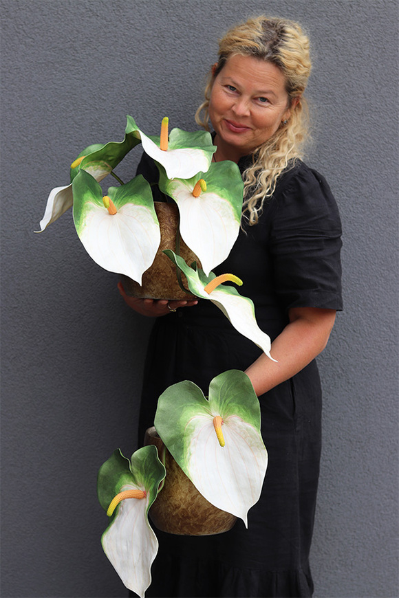 Anturium White, kompozycja kwiatowa z gumowym anturium