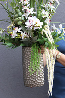 Villano Belladia LED, kompozycja w wysokim wazonie