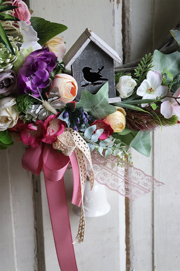 asymetryczny wianek z dzwonkiem na drzwi, Helusta, śr.38cm 