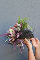 Most Pamięci Słoneczniki, kompozycja nagrobna