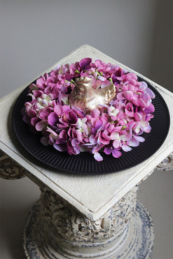 Kurka Berina, wielkanocny stroik na talerzu, wym.14x30cm  