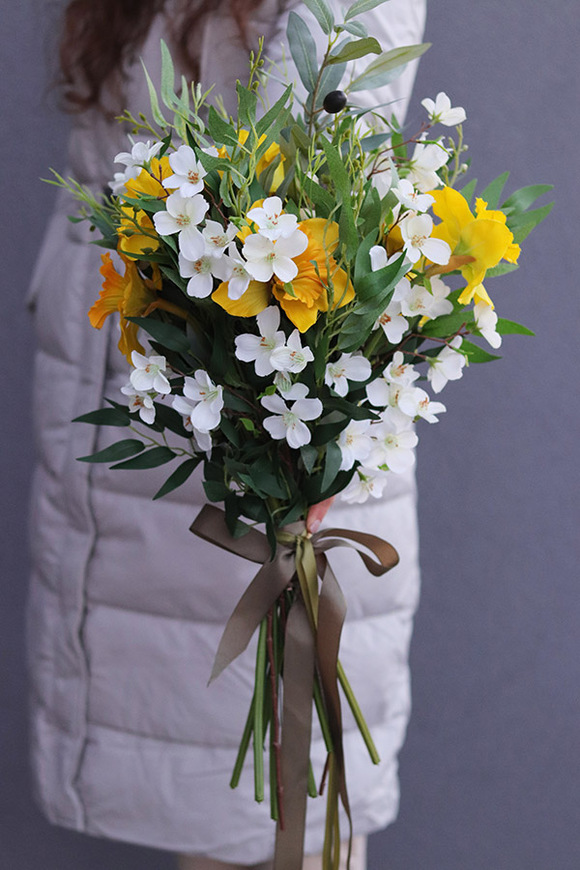 Amira Spring 2, wiosenny bukiet do wazonu