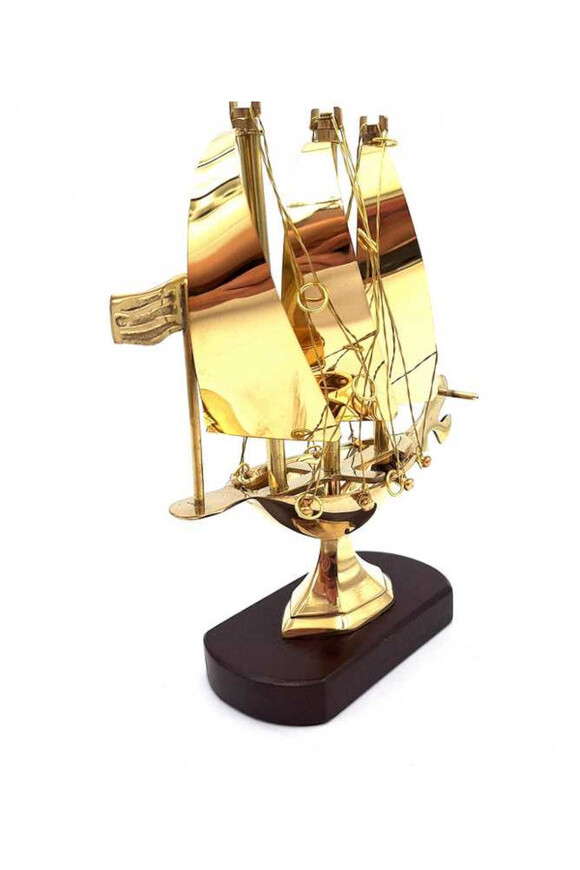 Brass Marine, mosiężny model okrętu