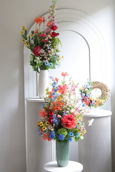 Morizon White, dekoracyjny bukiet w wazonie