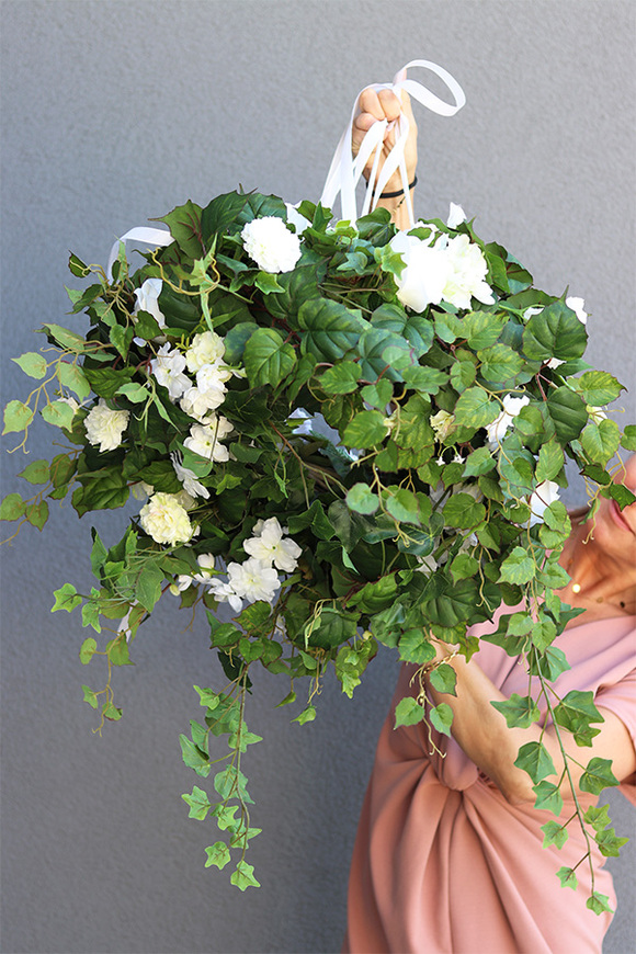 bogaty sufitowy wianek, Gerotto Agnes