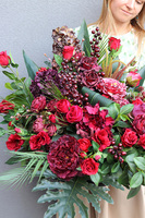  Gretlo Red, elegancka kompozycja nagrobna, dł.80cm 