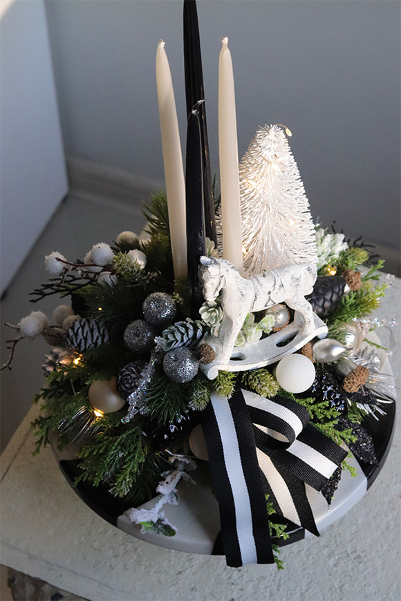 Lollypop Chrismas Black 2, adwentowy stroik LED na paterze