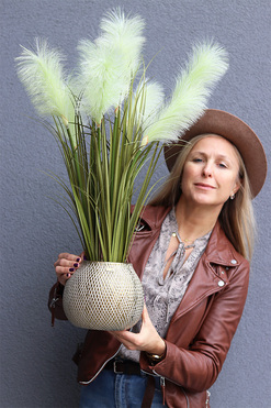 Bernatta, sztuczna trawa w złotej donicy, wys.78cm 