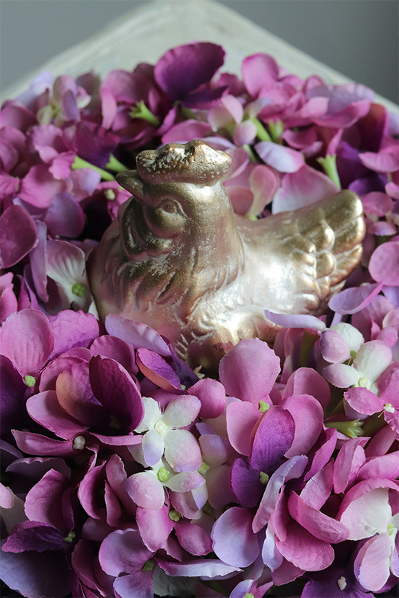 Kurka Berina, wielkanocny stroik na talerzu