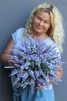 Lavendina, kompozycja kwiatowa w ceramicznej misie