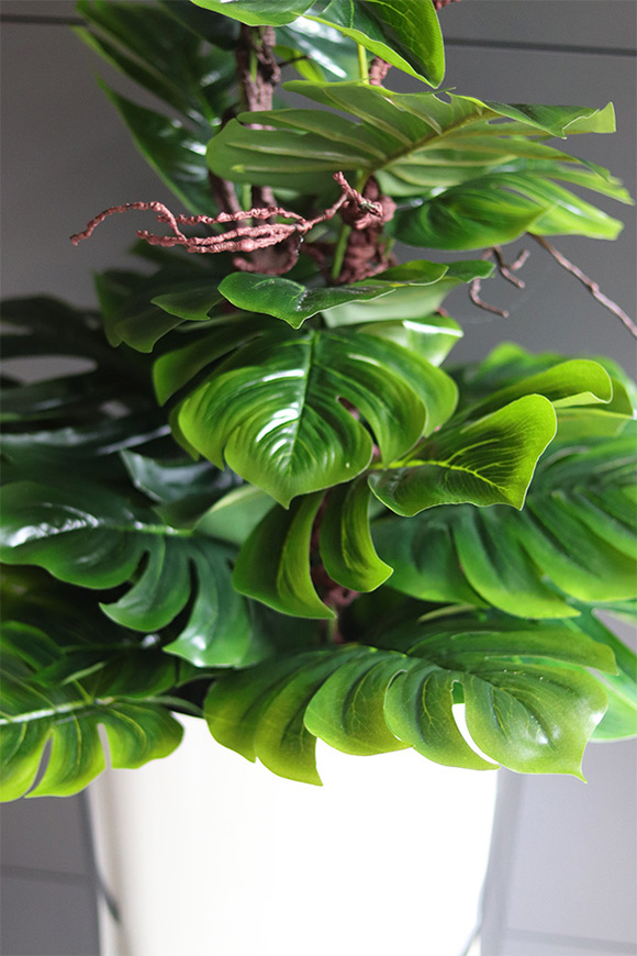 drzewko sztuczne Monstera Silveria we włoskiej donicy