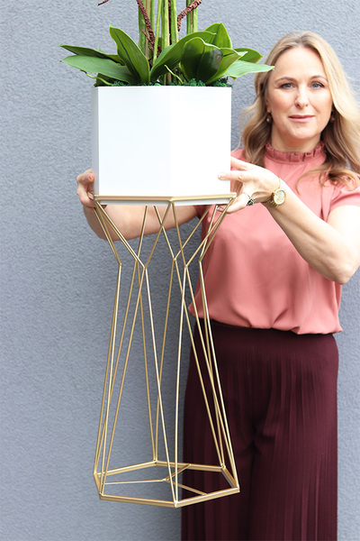 Grenotta, sztuczny storczyk na stojaku