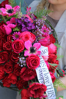 Dzień Mamy, dekoracja nagrobna w kształcie serca