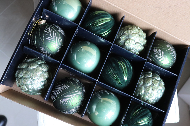 Decoris Green Velvet, świąteczne bombki