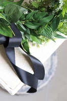 piękny wianek nagrobny Orchideasa