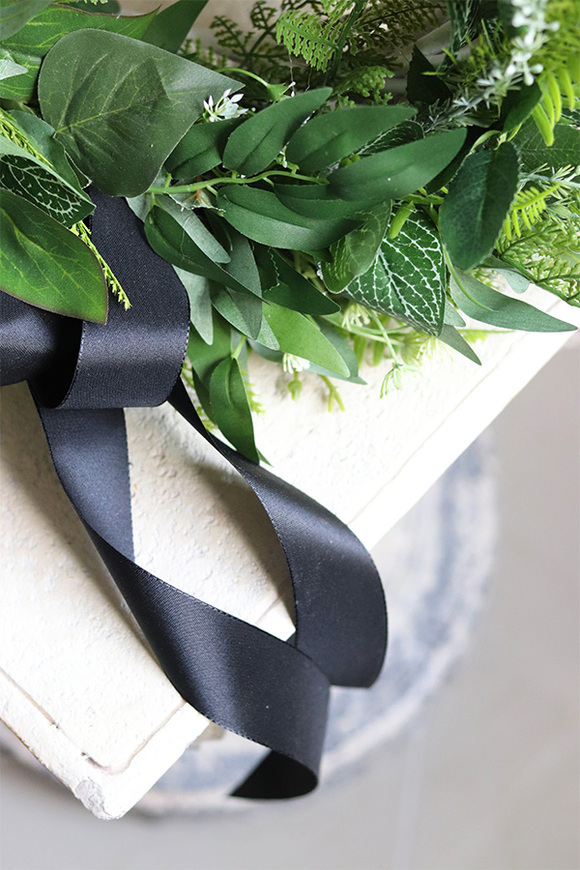 piękny wianek nagrobny Orchideasa