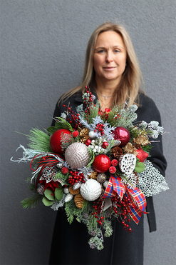 Dekorina Winter, świąteczna kompozycja nagrobna w misie, wym.