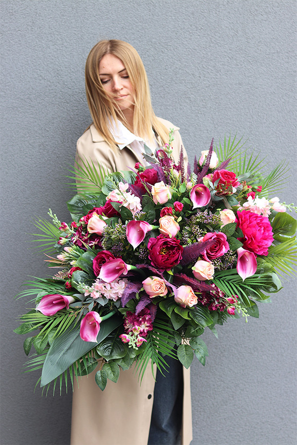 Derenate, wiśniowa wiązanka nagrobna