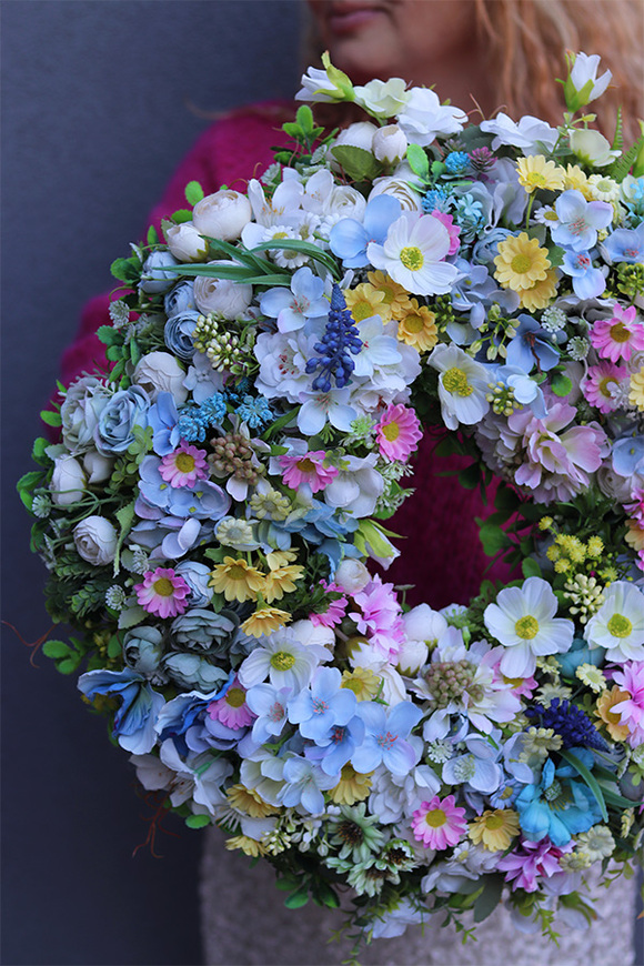 Wiosenna Bajka 2, dekoracyjny wianek na drzwi