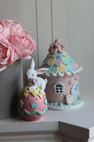 Candy Bunny, wielkanocna figurka zajączek na jajku