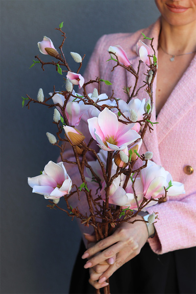Magnolia Spring, sztuczny kwiat na gałązce