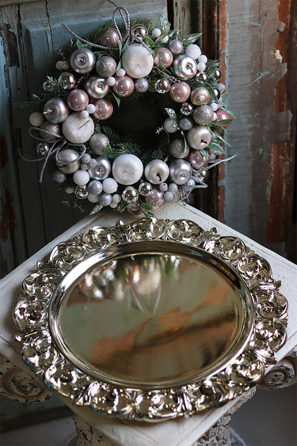 elegancki świąteczny stroik, Glamourina, na złotym talerzu, śr.35cm 