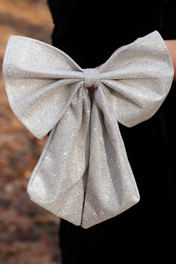 Silver Papillon, dekoracyjna kokarda, srebrna, wym.18x28cm