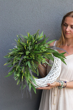 Green Place, asymetryczny zielony wianek, rozp.50cm