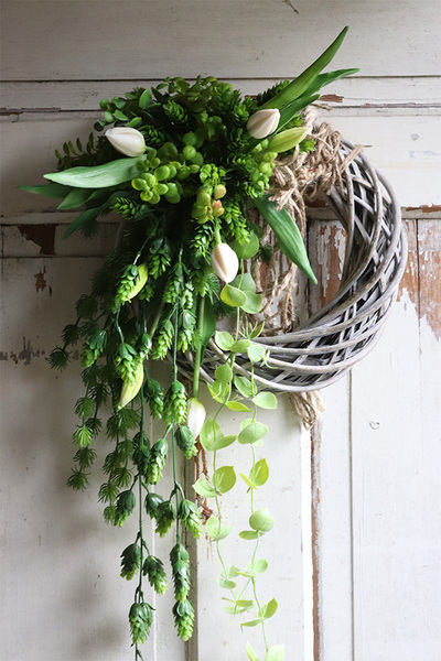 Chmiello, wiosenny wianek na drzwi z gumowymi tulipanami, śr.30cm 