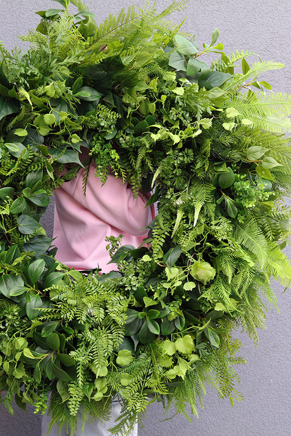 Tasmania Grandiosa, ogromny zielony wianek na ścianę