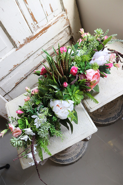 kompozycja sukulenty i kwiaty w stalowej donicy, Wenila Steel, wym.24x72cm 