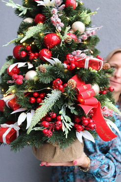 Czerwona Gwiazdka, choinka dekoracyjna LED, wys.73cm