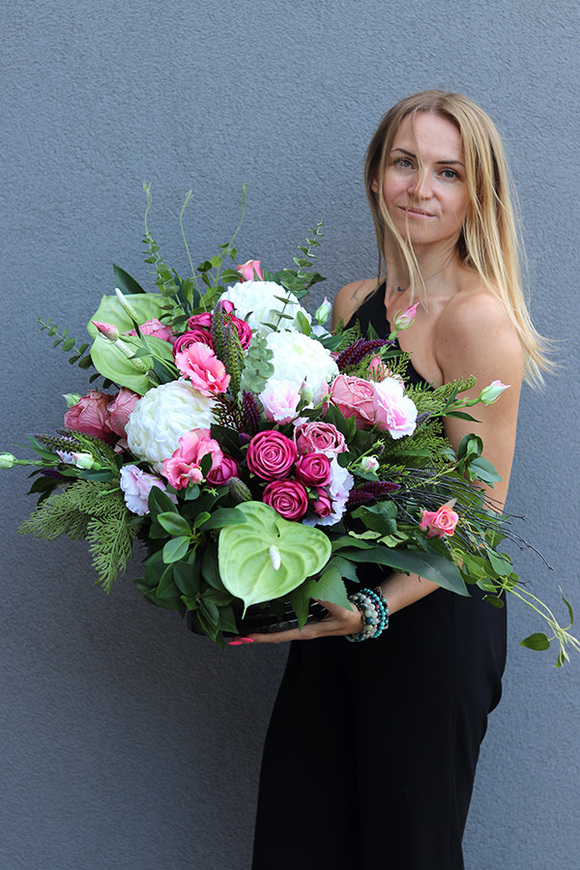 Legutte Green, kompozycja nagrobna w ceramicznej misie, wym.50x56x95cm