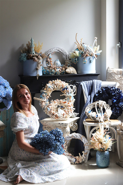 Morskie Opowieści, flowerbox marynistyczny z latarnią morską