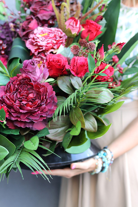  Gretlo Red, elegancka kompozycja nagrobna, dł.80cm 