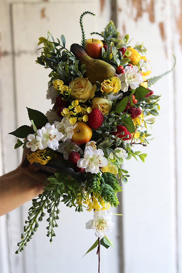 czerwono-żółta kompozycja z owocami, Strawberry Jazz, wym.19x38cm 