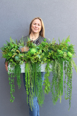 Dalila 4, kompozycja sukulenty do twojej donicy, wym.44x85x35cm 